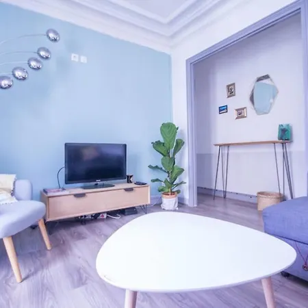 Beautiful Apartment With Balcony In Bastille * Parigi
